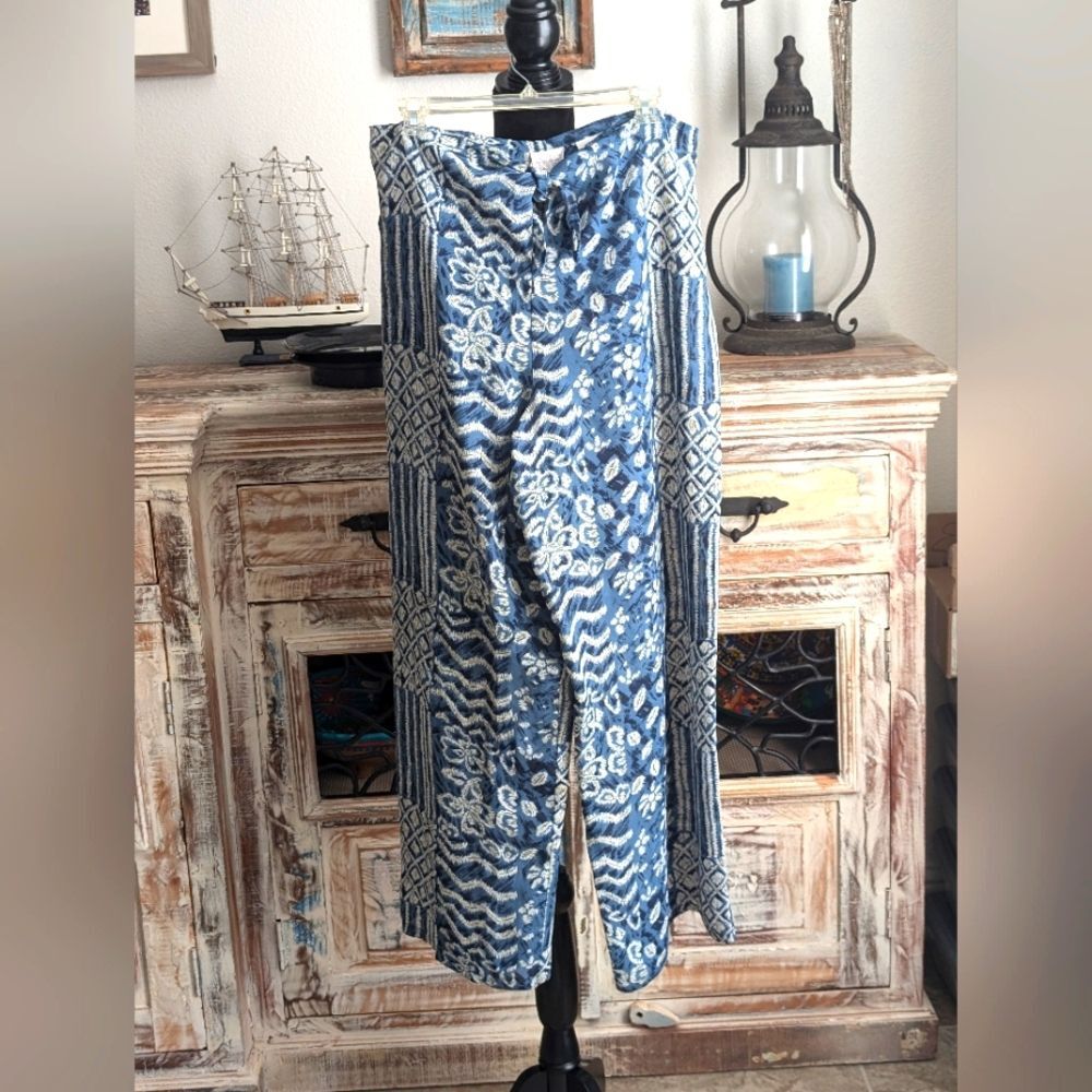 Moda International Wide Leg, Tie Front Pant/Cover-up Size Small